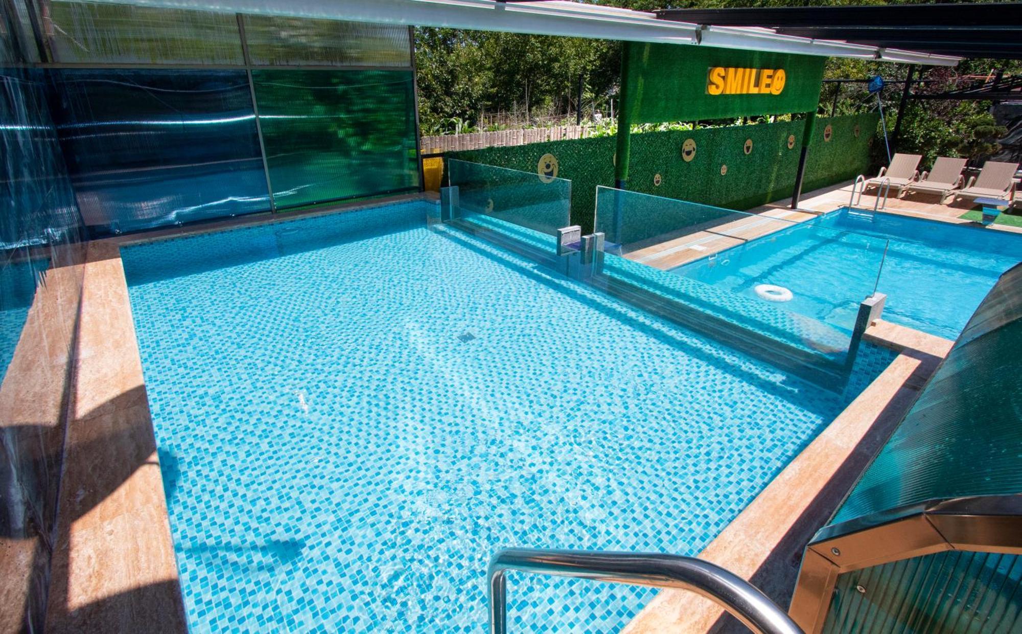 Hotel Smile Kobuleti Zewnętrze zdjęcie