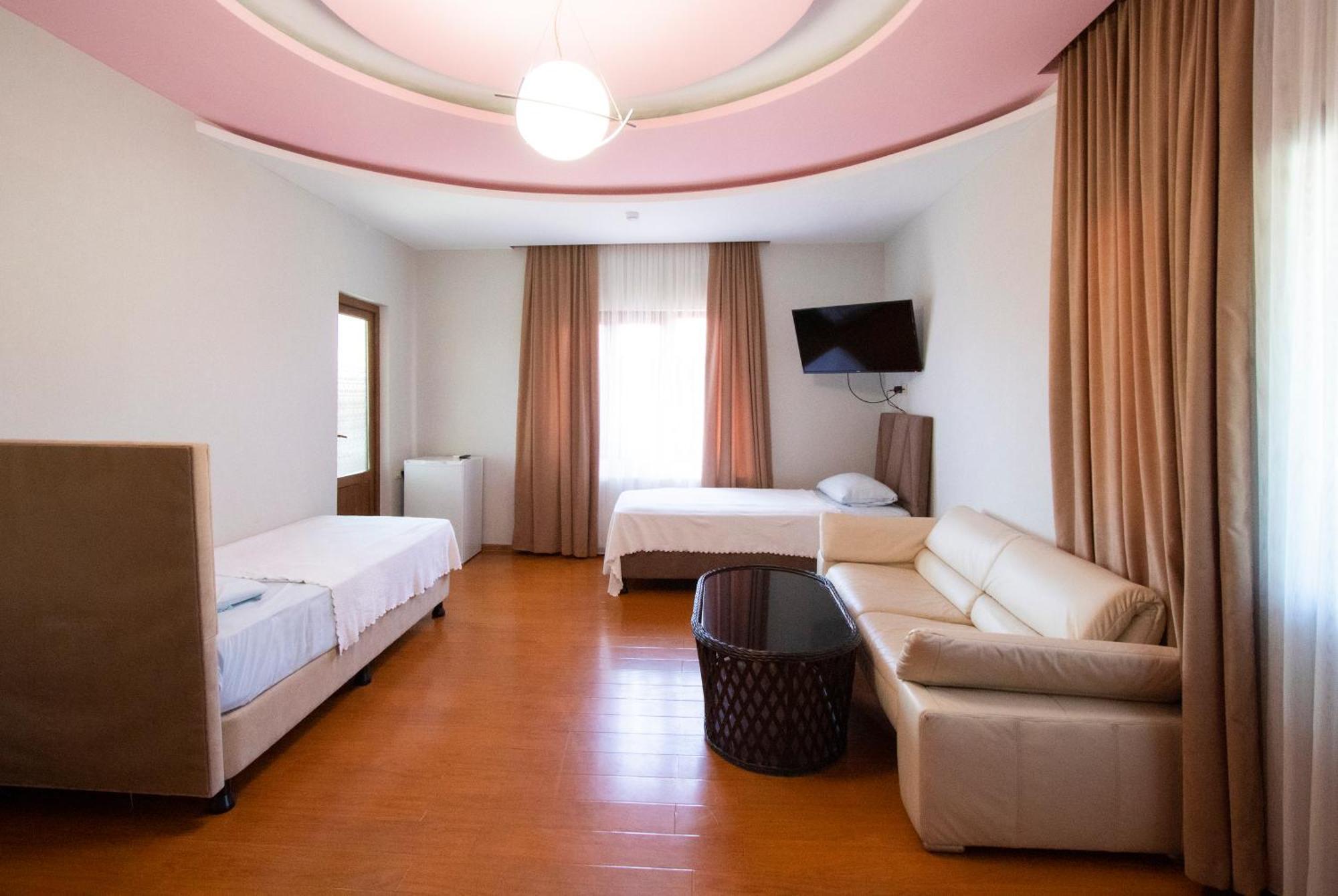 Hotel Smile Kobuleti Zewnętrze zdjęcie